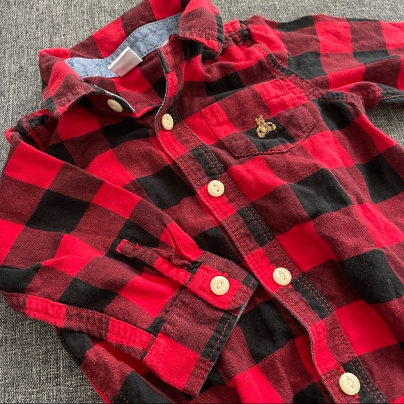 3/$12 BabyGap 18m Long-Sleeve Button-Front flannel Shirt Bodysuit - Picture 2 of 4